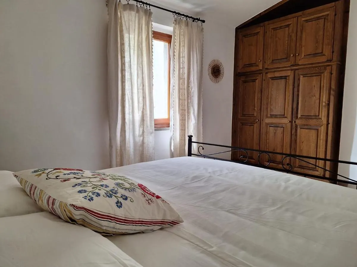 Casa Vacanze La Barca Fiattone 0*,  Italy